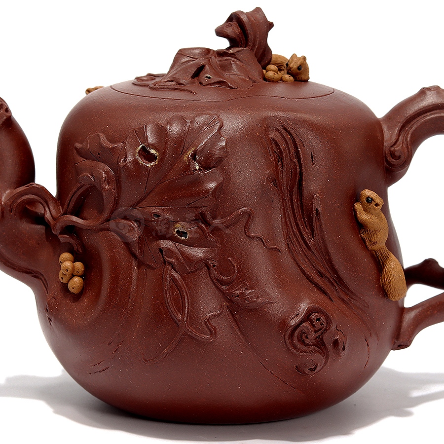 全手松鼠葡萄壶