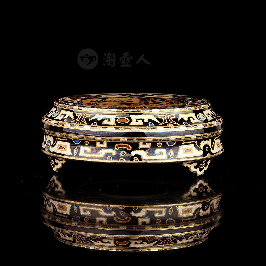 盖置·金错银乌金釉点彩