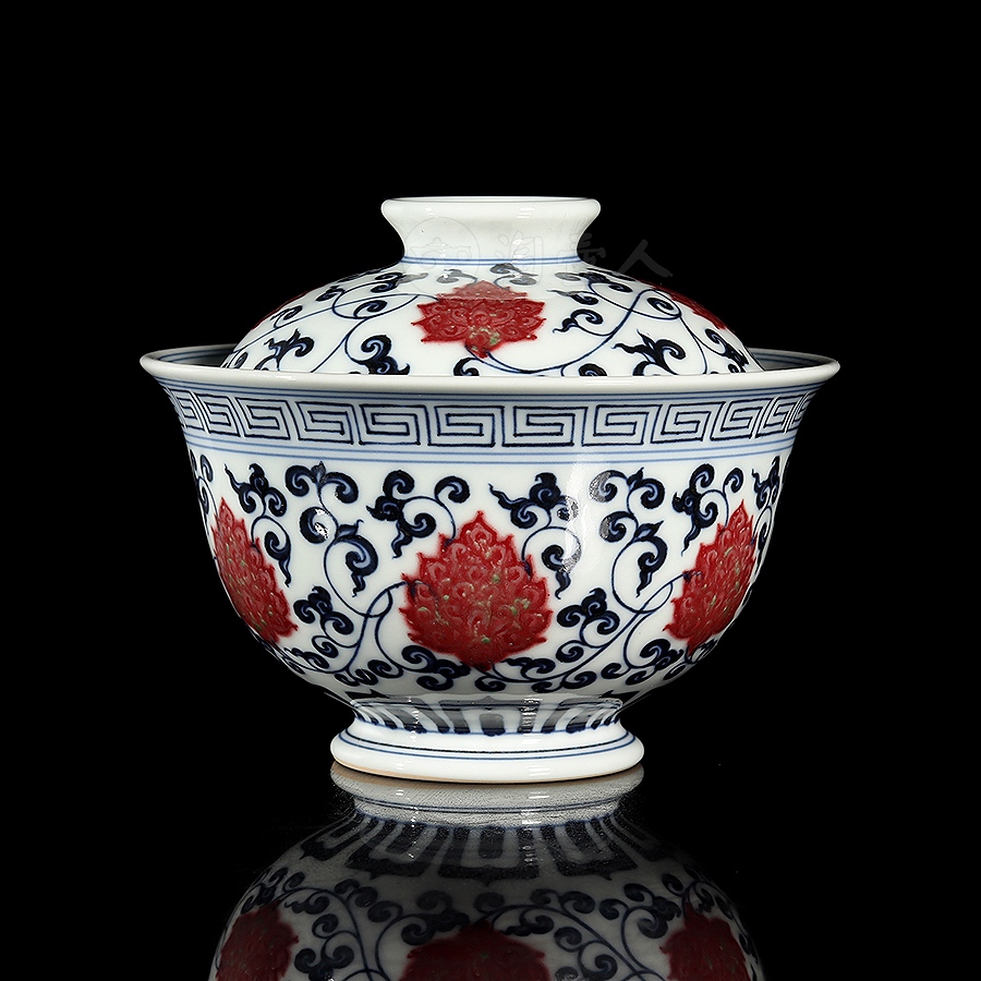 二才盖碗·青花釉里红缠枝莲