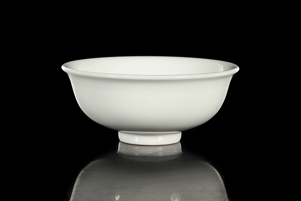 青花矾红佛手杯