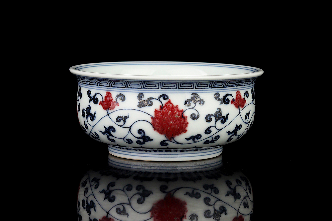 炉式杯·青花釉里红缠枝莲