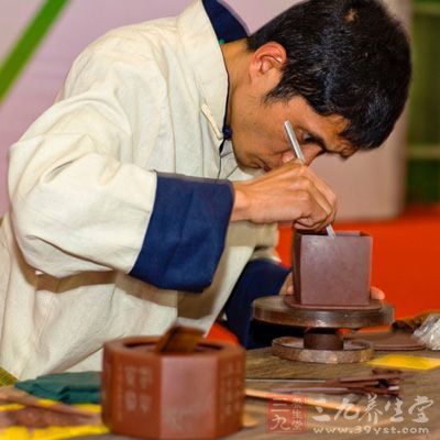 紫砂壶的制作如何制作出精美的紫砂壶