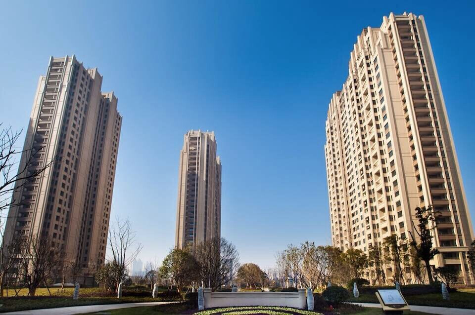 昨天宜兴某楼盘一天卖几十套