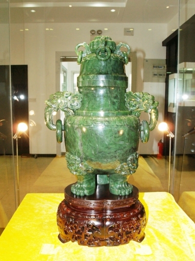 两大国字号展会今亮相扬州展出数百件玉漆器精品