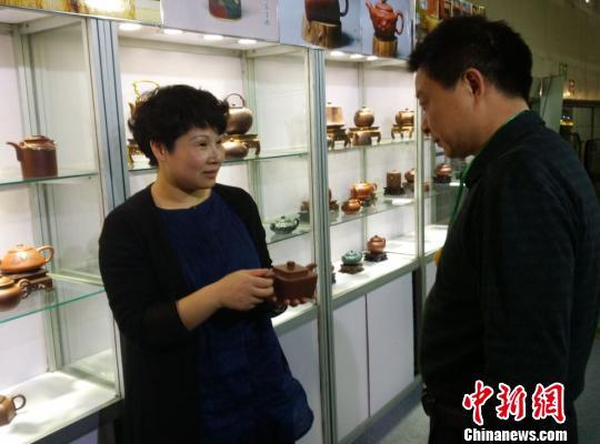 50余位国家级紫砂工艺美术大师作品武汉茶博会斗艳