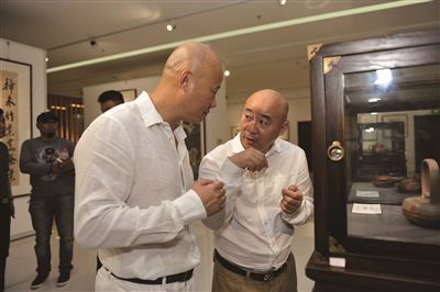范扬吕俊杰书画紫砂艺术亚洲巡展青岛启航(组图)