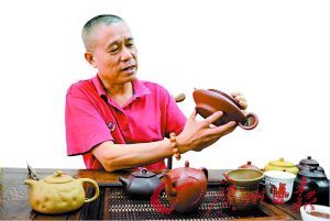 半生痴迷紫砂收藏千余美壶(组图)
