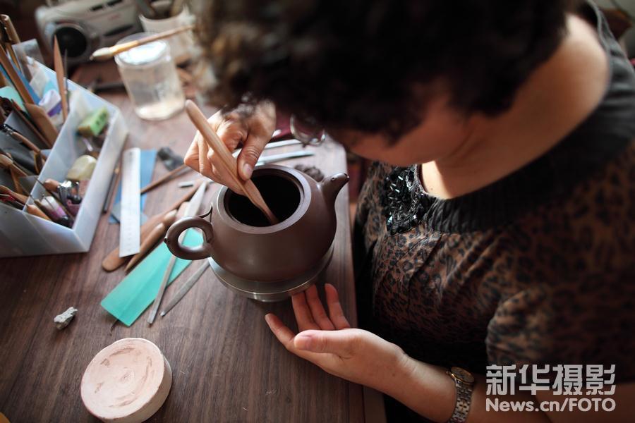 宜兴紫砂手工艺的传统与现实