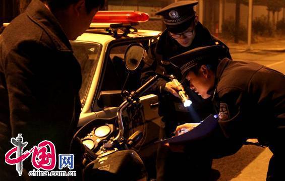 宜兴公安铁军精兵