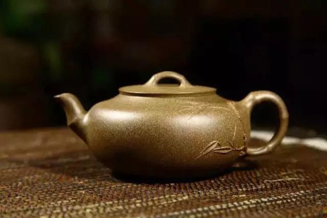 紫砂壶中的灌浆壶原来是这样形成的