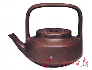 顾景舟壶火热拍场带旺紫砂市场度寒冬(图)