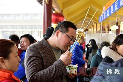 宜兴大觉寺云湖灯会启灯猴年聪敏灵巧迎新春