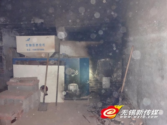 宜兴一竹粉机电线老化酿成火灾
