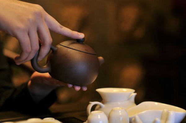 紫砂壶在茶艺界传承数千年,全依仗这五大好处
