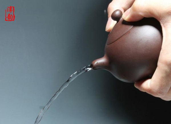 紫砂壶在茶艺界传承数千年,全依仗这五大好处