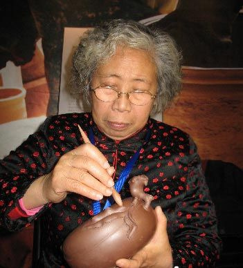 汪寅仙的紫砂壶:不羡富贵之奢华,只恋茶香相伴