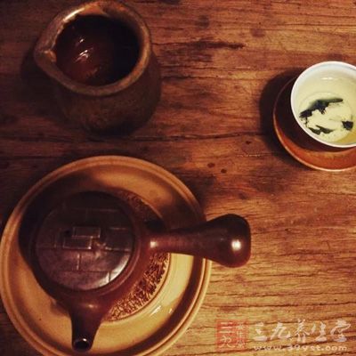 紫砂壶泡茶什么影响紫砂壶泡茶的品质