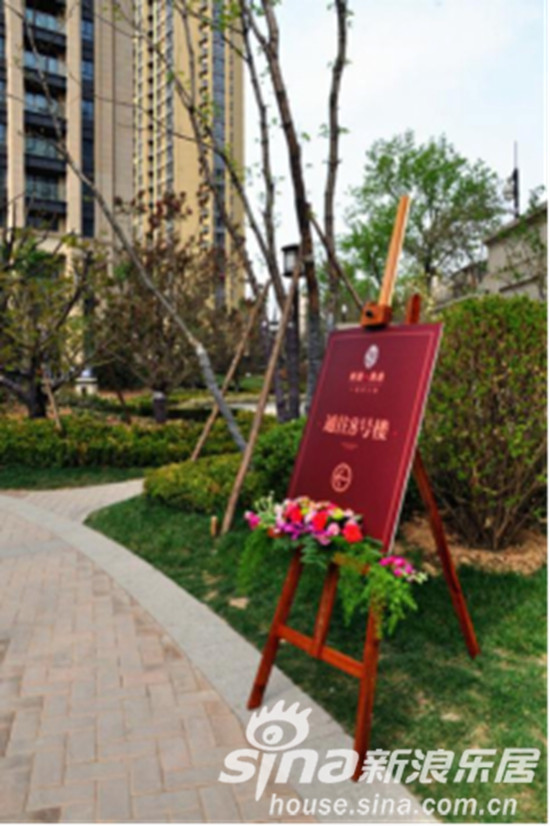 新源燕府迎来千万级紫砂珍品亮相省会(组图)