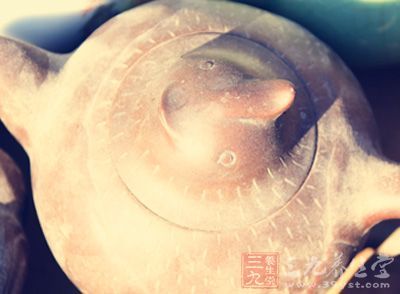 如何挑一把好壶挑选朱泥紫砂壶的小技巧