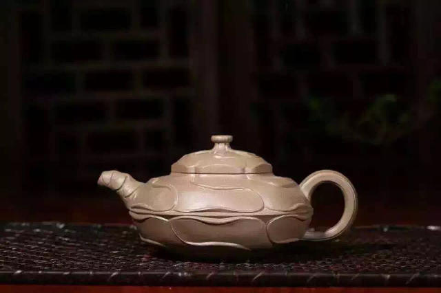 收藏紫砂壶不拼钱多钱少