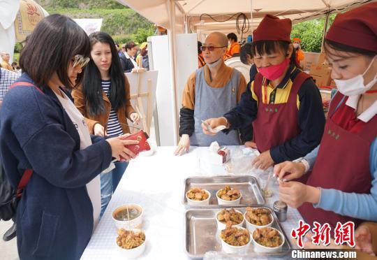 中国宜兴国际素博会开幕星云大师到场祝吉祥