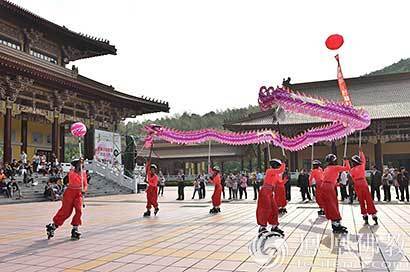 宜兴国际素博会大觉寺开幕地道素食风畅享绿色生活