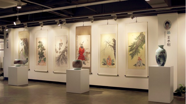 宜兴青瓷谈青窑艺艺术联展暨尹安石作品集《隐逸》新书发布会