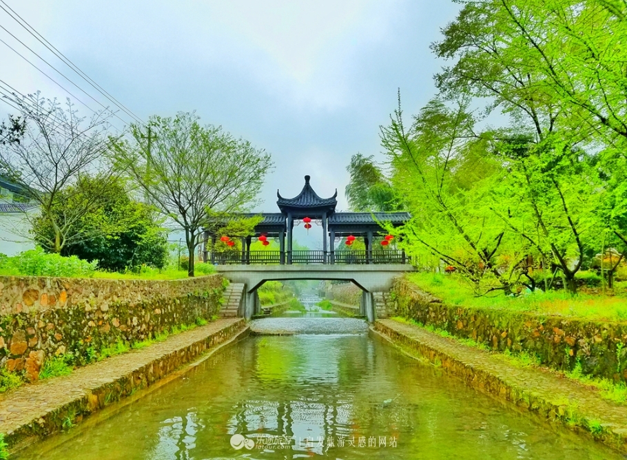行尽江南是宜兴,慢行湖父深醉氧
