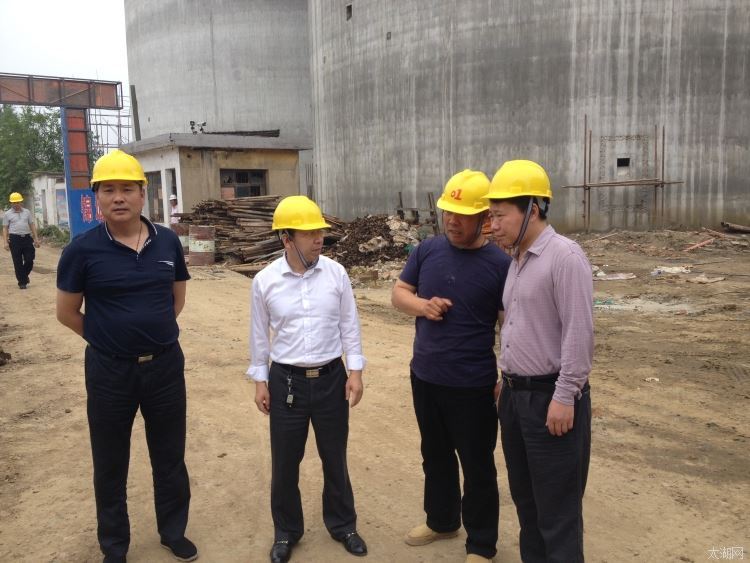 张海泉局长一行调研指导宜兴市夏粮收购等工作