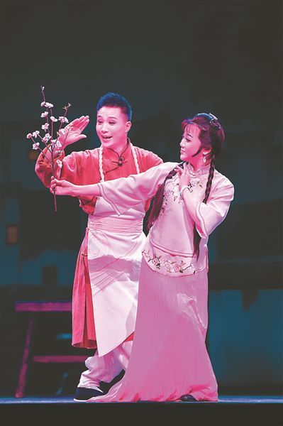 《紫砂梦》热演京城(组图)