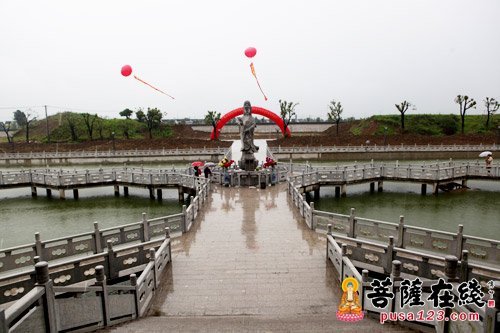 江苏省宜兴临津禅寺露天大佛奠基暨地藏菩萨开光法会举行