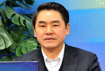 江西落马县委书记痴迷紫砂壶商人假装司机买单