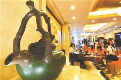 宜兴推广休闲度假产品包括穿越茶田等活动