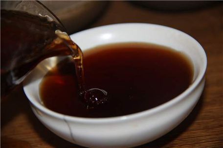 建水紫陶和紫砂泡普洱茶,口感上有什么区别(二)