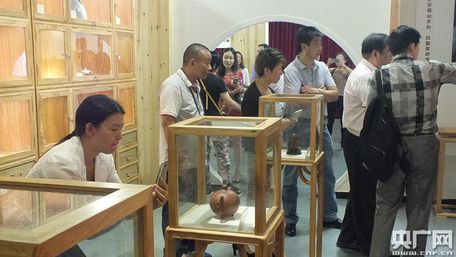 宜兴市残疾人紫砂文化就业创业成果展开展