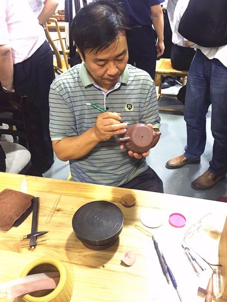 宜兴市残疾人紫砂文化就业创业成果展在京开幕