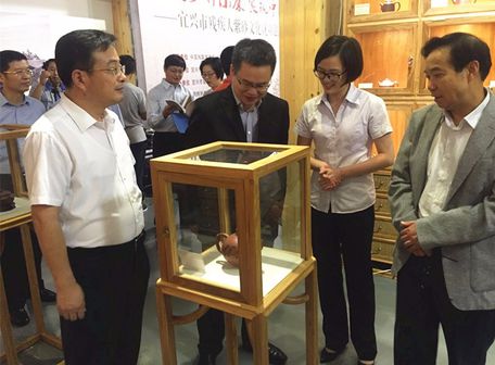 宜兴市残疾人紫砂文化就业创业成果展在京开幕