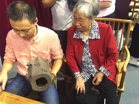 宜兴市残疾人紫砂文化就业创业成果展在京开幕
