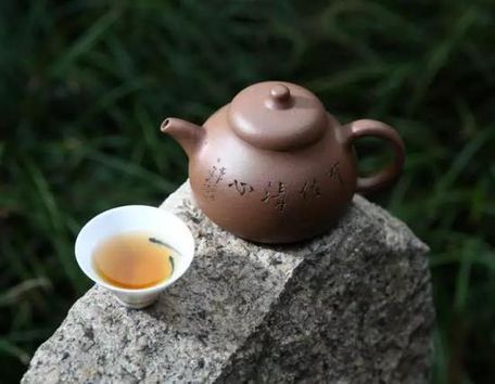 解读紫砂百年经典曼生十八式