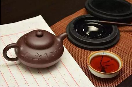解读紫砂百年经典曼生十八式