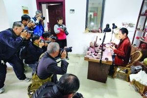 丁蜀镇:聚焦紫砂壶制作