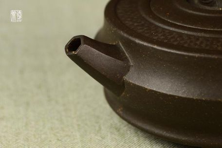 看壶说话·紫砂一厂八十年代金蟾玉璧
