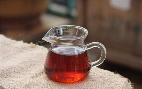 紫砂罐存茶会不会受潮如何用存茶才不会受潮