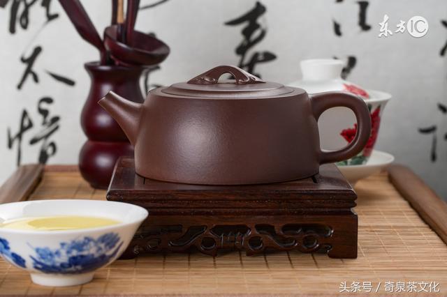 奇泉茶文化-喜欢茶,也迷上了<b>紫砂</b>壶