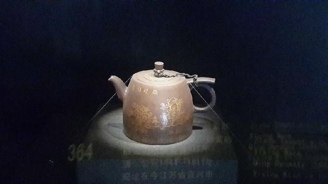 历史的缩影-历代精品宫廷<b>紫砂</b>壶