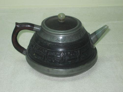 历史的缩影-历代精品宫廷<b>紫砂</b>壶