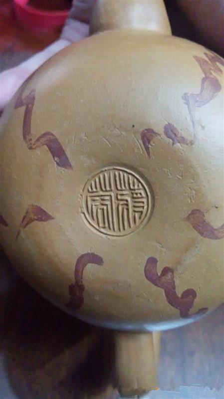 <b>紫砂</b>壶是不是名家真迹,看章就能看的出来!