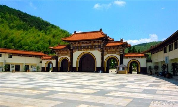 一路拾忆:无锡<b>宜兴</b> 大觉寺(星云法师)