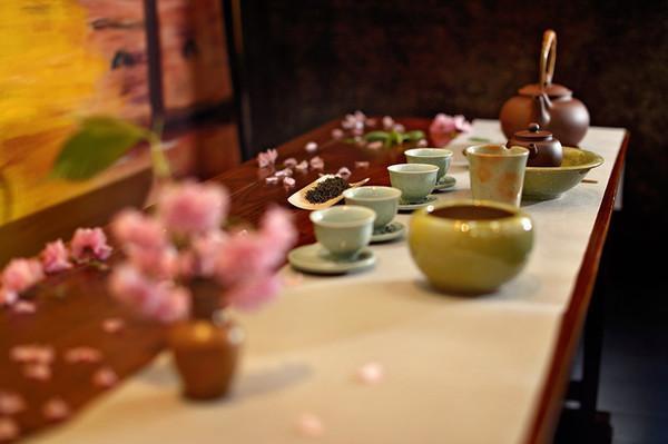 茶席、茶园、茶仙子,<b>宜兴市</b>首届茶文化艺术节