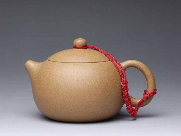 用茶友的悲剧来告诉你<b>紫砂</b>壶和壶盖间为啥不要系壶绳